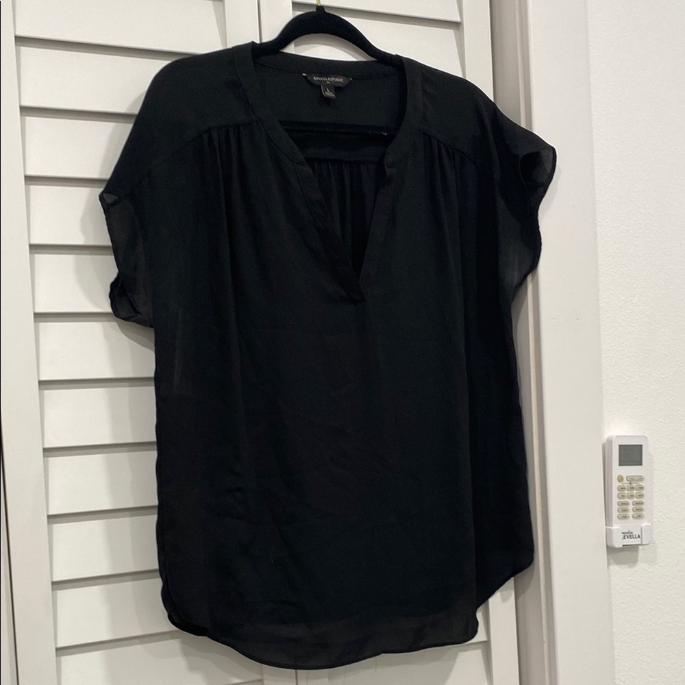 Banana Republic Black Relaxed Blouse